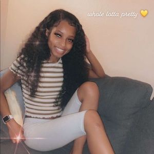 Meet your Posher, Dejunique